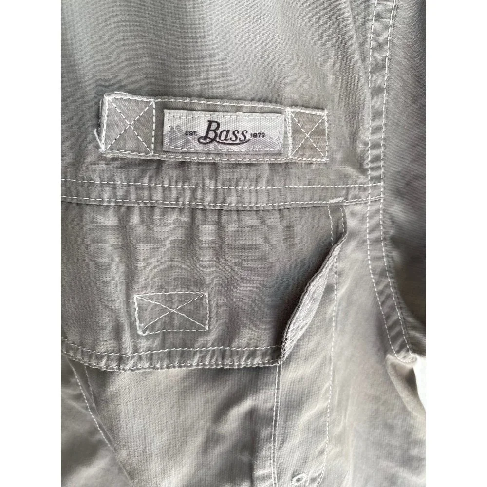 G. H Bass & Co Explorer Gray Men Short Sleeves Shirt Sz XL - Picture 3 of 5